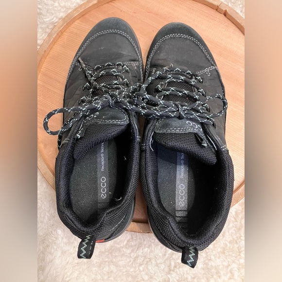 EUC ECCO Unisex Ulterra Gore-Tex Outdoor Hiking Leather Boot US 8-8.5/EU 39 - Picture 7 of 10